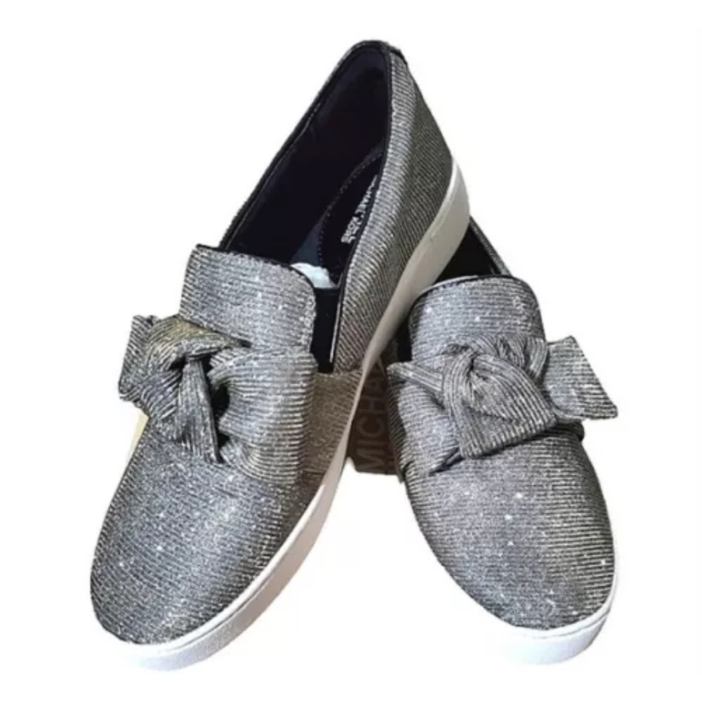 Michael Kors Almost New Willa Silver Glitter Sneakers Size 6.5